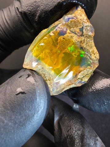 53.35cts Crystal Opal Specimen Ruw- 10.7 g
