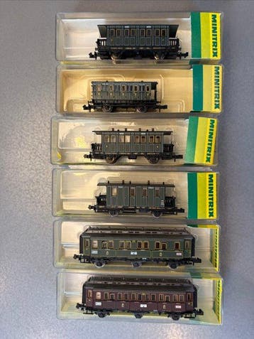 Minitrix N - 13305; 13313; 13314; 51 3064 00 - Modeltrein