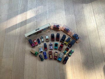 Matchbox, Dinky Toys, Gama, Efsi, Lledo 1:43 - Modelauto