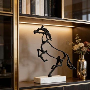 sculptuur, The Galloping Silhouette — Openwork Iron Horse on