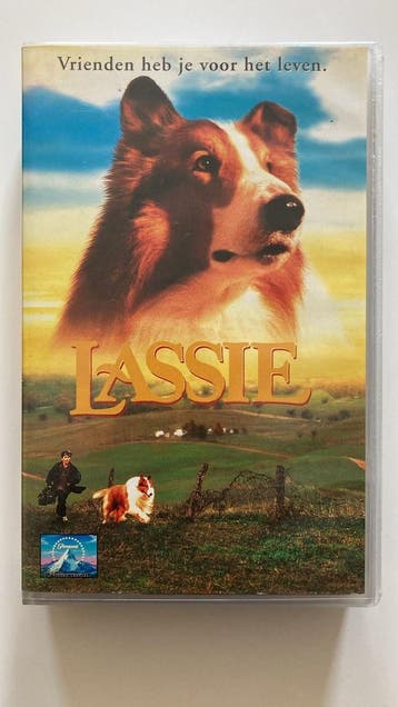 LASSIE (VHS)