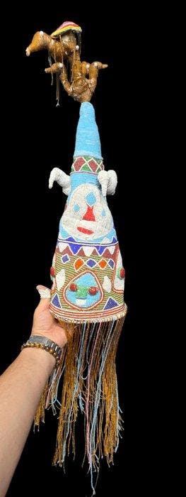 coiffe Yoruba perlée – cérémonie royale Andela – Nigeria – 1