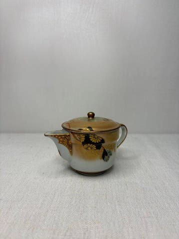 Japanse Kutani-ware theeset – vergulde figuren en