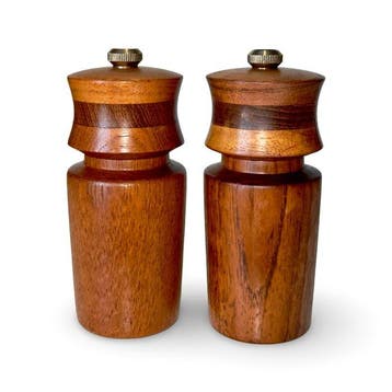 Dane Wood - Falle Uldall - Peper- en zoutstel (2) - Gegoten