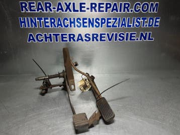 Pedalen Opel Ascona B, Opel Manta B. (Interieur), Verzenden