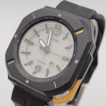 Casio - PRO TREK Solar Analogue Octagonal Outdoor Watch -, Nieuw