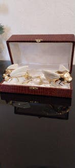 Limoges - montigny - Zout- en pepervaatjes (2) - Porselein -