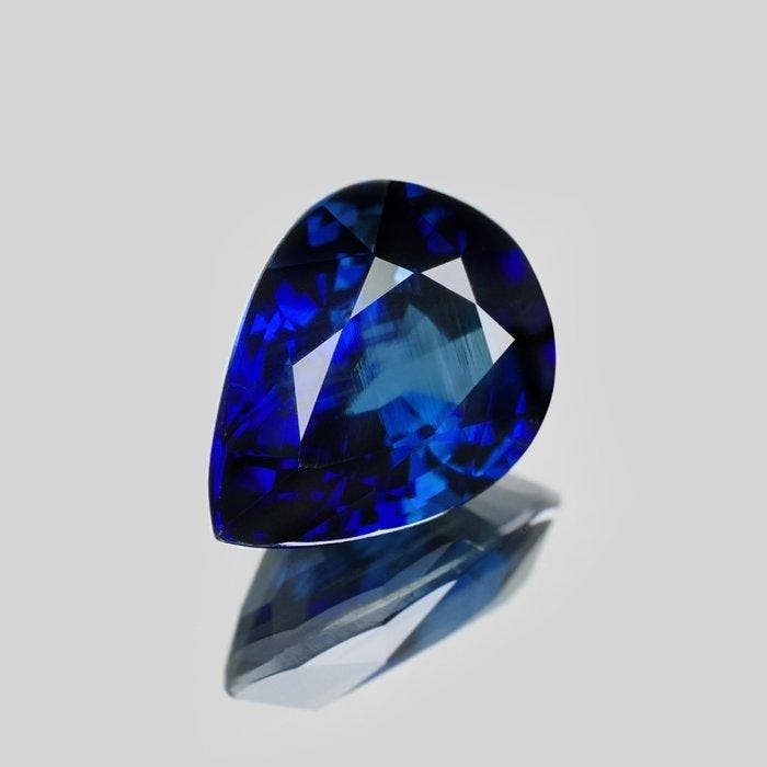 1 pcs Blauw Saffier - 2.23 ct - Gemological Institute of, Handtassen en Accessoires, Edelstenen