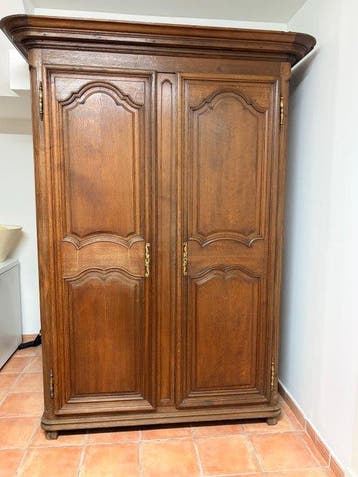 Kleerkast - Eik - eikenhouten linnenkast
