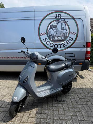 Scooter A-klasse (Geen Rijbewijs Nodig!), Zo goed als nieuw, Klasse A (25 km/u), Benzine