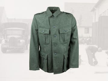 Replica van een Duitse WW2 veldjas Feldbluse M40, Verzamelen, Ophalen of Verzenden, Landmacht, Kleding of Schoenen