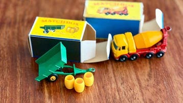 Matchbox 1:64 - Voiture miniature (2) - Cement Mixer Truck