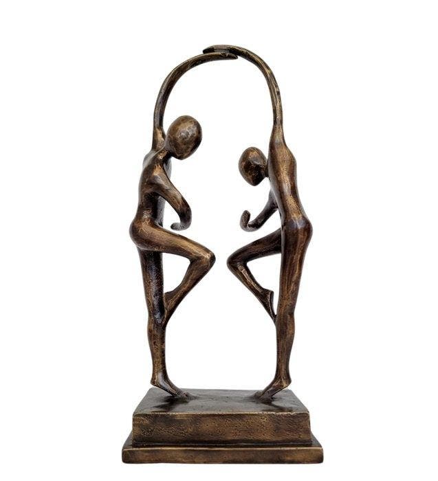 Beeldje - A dancing couple - Brons, Antiquités & Art, Art | Objets design