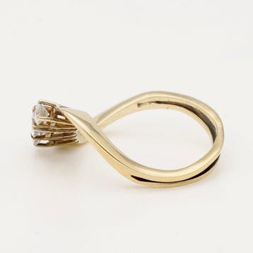 Bague - 14 carats Or jaune Diamant (Naturelle), Bijoux, Sacs & Beauté