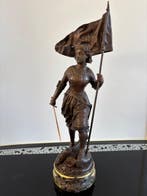 E. Rousseau - Beeld, Jeanne dArc - 48 cm - Brons, Antiek en Kunst