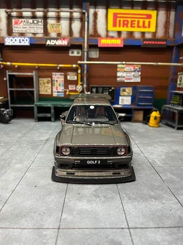 Otto Mobile 1:18 - Modelauto - Volkswagen Golf II GTI,, Nieuw