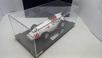 Maserati Model 1:18 - Modelauto - Maserati Tipo 420 M 58