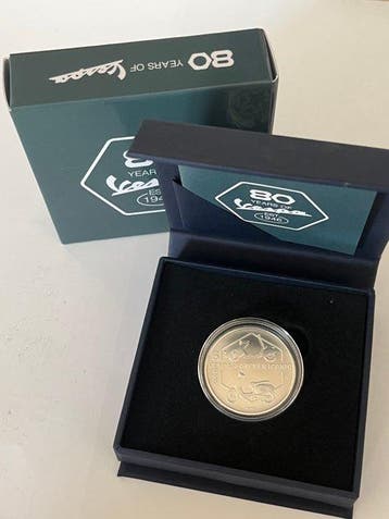 Italië. 5 Euro 2026 80 Years of Vespa