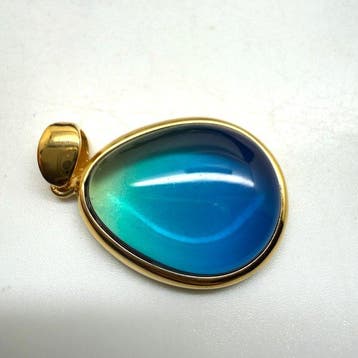 Hanger van natuurlijk Baltisch barnsteen in sterlingzilver