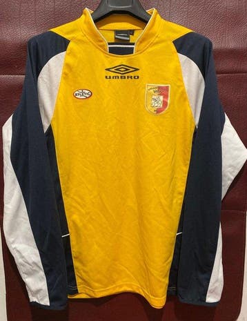 Giulianova - Italiaanse voetbal competitie - Rare Umbro
