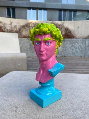 Sviatlana Petushkova - David with Green Hair