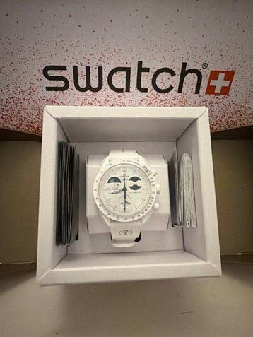 Swatch - MoonSwatch - Mission to Earthphase - Sans prix de, Bijoux, Sacs & Beauté