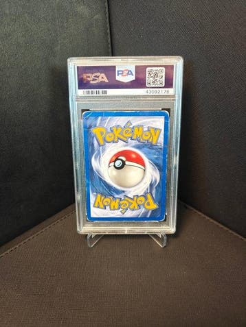 Pokémon - 1 Graded card - Charizard 107 Holo - PSA 1.5 -, Nieuw