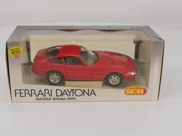 Schaal 1:18 Giodi Ferrari Daytona 365GTB/4 Berlina 1969 #..., Ophalen of Verzenden, Gebruikt
