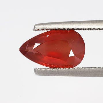 1 pcs Rouge Rubis - 3.25 ct - Lotus Gemology (Thaïlande) -