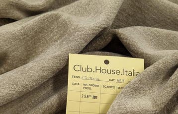 Fendi Casa morbido e caldo Velluto CRITONE by Luxury Living, Antiquités & Art
