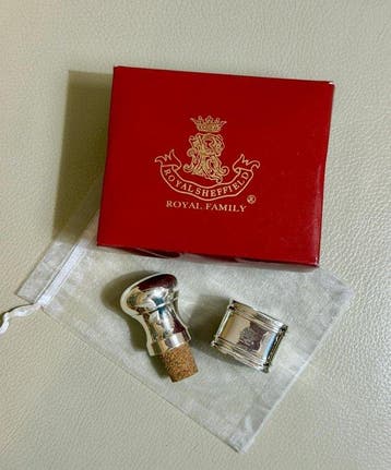 Royal Sheffield - Royal Family - Flessenkurk (2) -