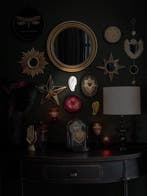 Caroline Schilling - LES MURS ONT DES OREILLES - Oreille