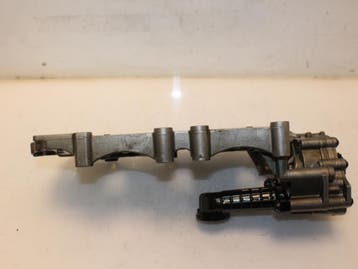 Oliepomp Ford Mondeo O138219, Nieuw