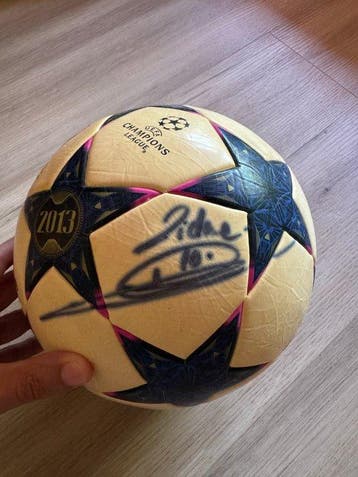 Real Madrid - Kampioenschaps voetbal competitie - Zinedine