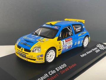 IXO 1:43 - Voiture de course miniature - Renault Clio S1600, Nieuw