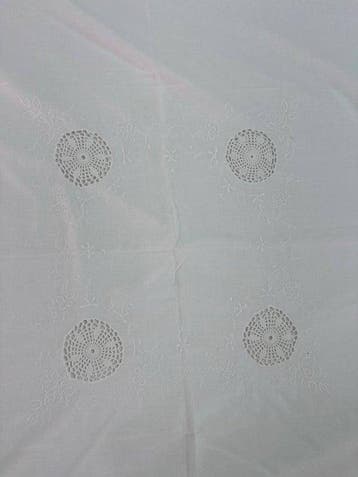 Broderie - 80 cm - 80 cm