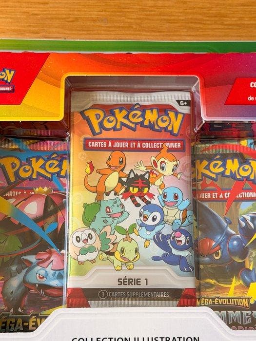 Pokémon - 4 Booster box - First Partner Pack – Illustration, Hobby en Vrije tijd, Verzamelkaartspellen | Pokémon