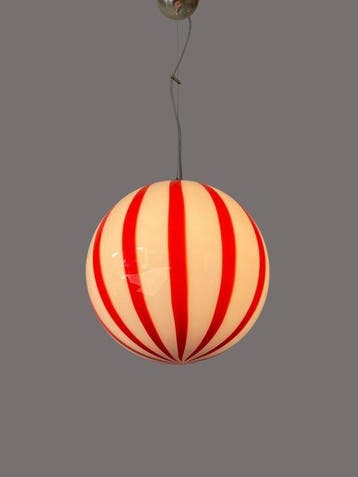 MIMU interior - Kroonluchter - Rode Filigraanlamp -