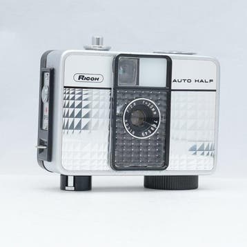 Ricoh Auto Half E | Half-frame Analoge camera, Nieuw
