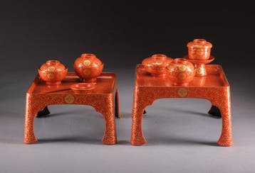 Dinerservieset  (zen’wan’zoroe) - Gelakt hout - Wajima