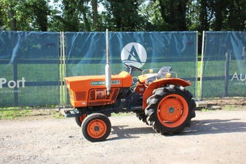 Veiling: Minitractor Kubota Zen-noh ZL1801 Diesel 18pk, Ophalen