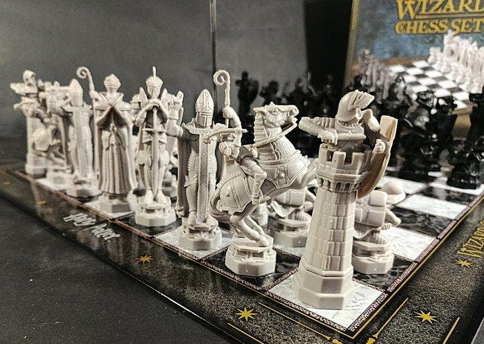 The noble collection - Schaakspel - Harry Potter -, Antiek en Kunst, Curiosa en Brocante