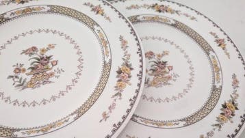 Royal Doulton - Service de table pour 6 (6) - Porcelaine -