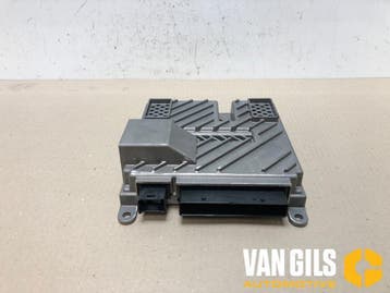 Radio versterker Mercedes E-Klasse O249625, Nieuw