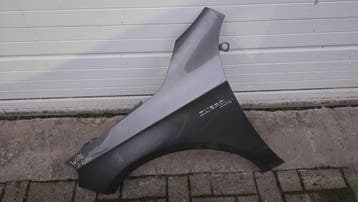 Aile av. gauche Mercedes A-Class W176 2012 - 2018, Ophalen, Garde-boue, Utilisé, Mercedes-Benz
