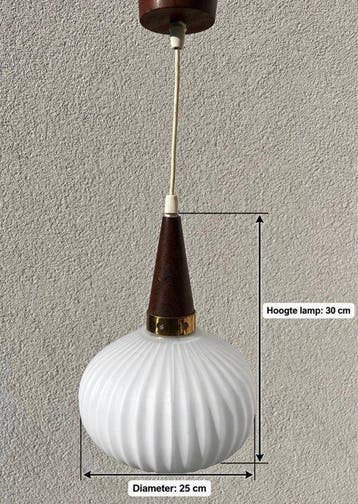 Massive - Lamp - Opaline glas, Teak, Antiek en Kunst