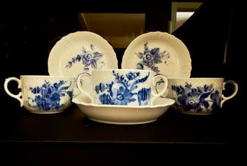 Royal Copenhagen - Frantz Heinrich Müller - Service de table, Antiek en Kunst