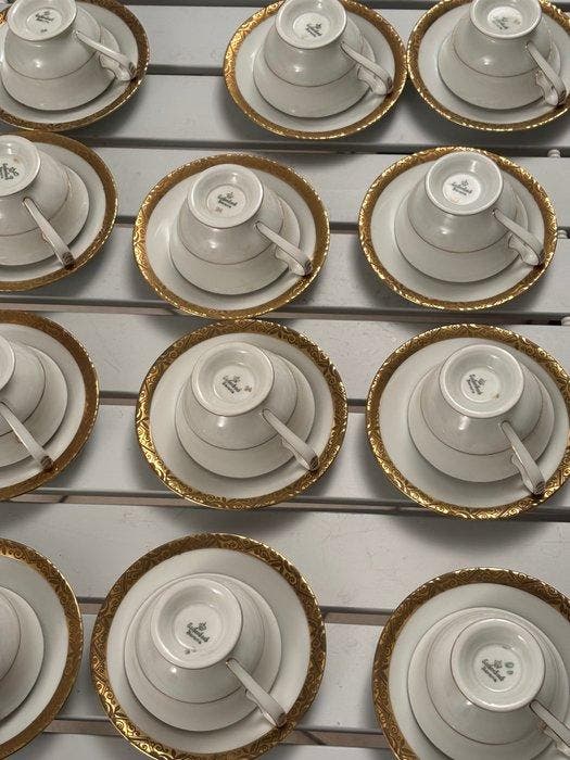 Eschenbach - Koffieservies voor 12 (12) - 01322 - Porselein,, Antiek en Kunst, Antiek | Meubels | Tafels