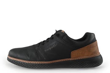 Bugatti Veterschoenen in maat 43 Zwart, Kleding | Heren, Schoenen, Bugatti, Verzenden, Zwart, Zo goed als nieuw