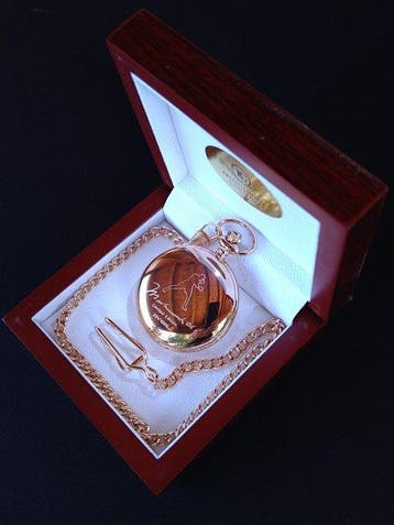 Muhammad Ali - Horloge, Nieuw